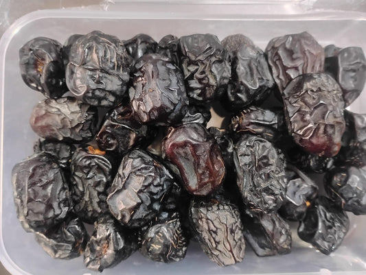Ajwa Dates 190 to 200 Grams